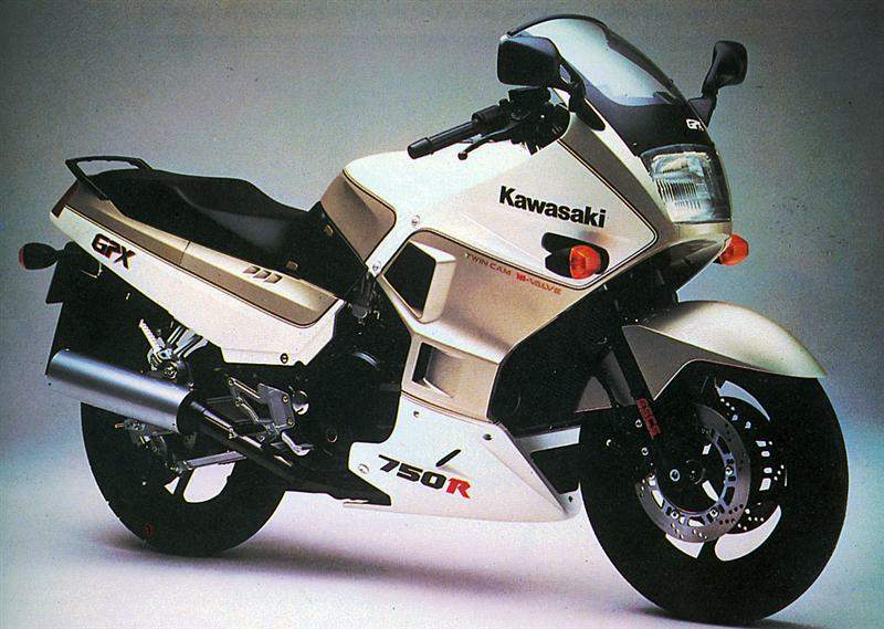 moto kawasaki gpx 750