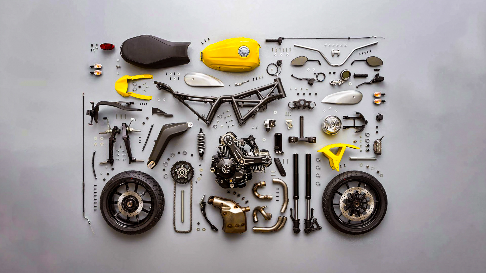 Comment polir des pièces de moto en aluminium ? - Moto Pièces