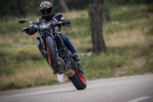 Lève moto : test et avis des meilleurs modèles de 2021 